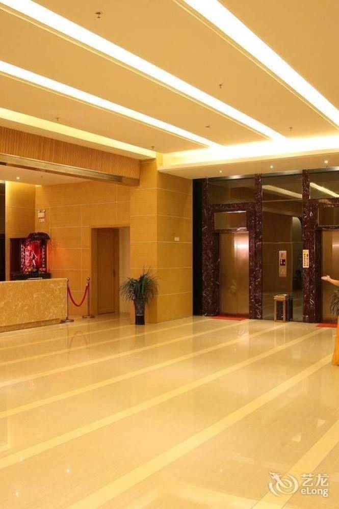 Jinyan Hotel Guangzhou Exterior photo